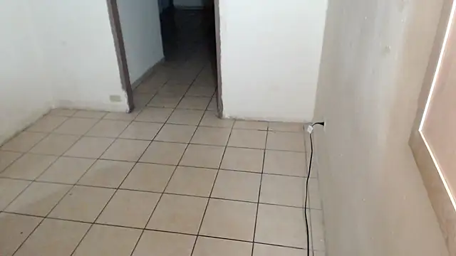 Snapshot of BlondZilla chatting on February 22, 2026, 11:31 am BlondZilla online show from February 22, 2026, 11:31 am