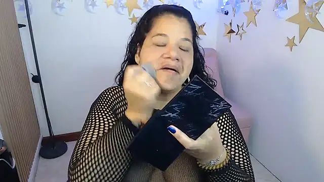 Snapshot of May_fk chatting on October 16, 2025, 1:28 am May fk online show from October 16, 2025, 1:28 am