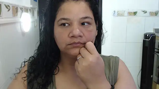 May fk online show from November 4, 2025, 5:17 am