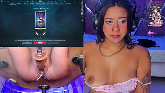 Snapshot of Gina_Kurt chatting on October 13, 2025, 2:44 am Gina Kurt online show from October 13, 2025, 2:44 am