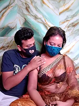 Snapshot of hornyzinia123 chatting on October 4, 2025, 4:05 pm hornyzinia123 online show from October 4, 2025, 4:05 pm