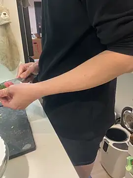 qaz23257 online show from March 10, 2026, 7:35 am