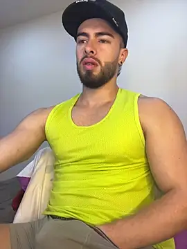 Snapshot of MaxDell chatting on March 6, 2026, 4:03 pm MaxDell online show from March 6, 2026, 4:03 pm