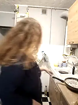 Snapshot of PerpetuaAnastagi chatting on October 2, 2025, 6:20 am PerpetuaAnastagi online show from October 2, 2025, 6:20 am