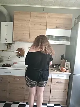 Snapshot of PerpetuaAnastagi chatting on October 4, 2025, 8:12 am PerpetuaAnastagi online show from October 4, 2025, 8:12 am