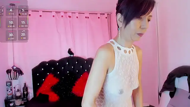 Snapshot of Trinityy__ chatting on October 18, 2025, 6:19 pm Trinityy   online show from October 18, 2025, 6:19 pm