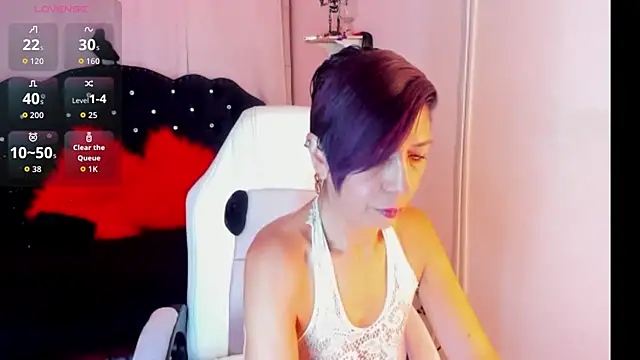 Trinityy   online show from February 12, 2026, 7:20 pm