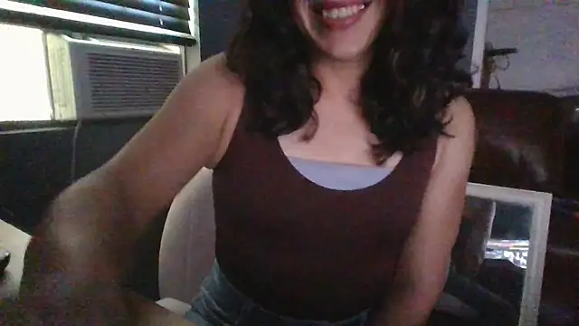 mayra mayhem online show from September 12, 2025, 6:19 pm