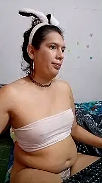 samanthaa hot  online show from October 9, 2025, 11:41 am