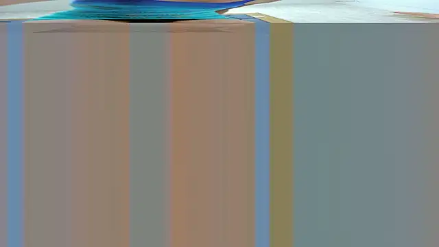 crystal sm online show from April 19, 2026, 3:17 am