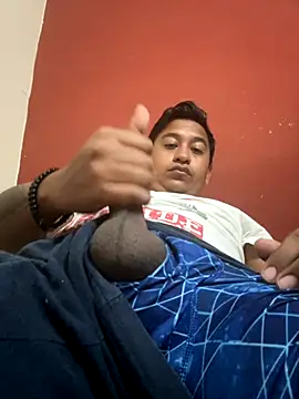 Dannybadisa083194 online show from September 10, 2025, 6:30 pm
