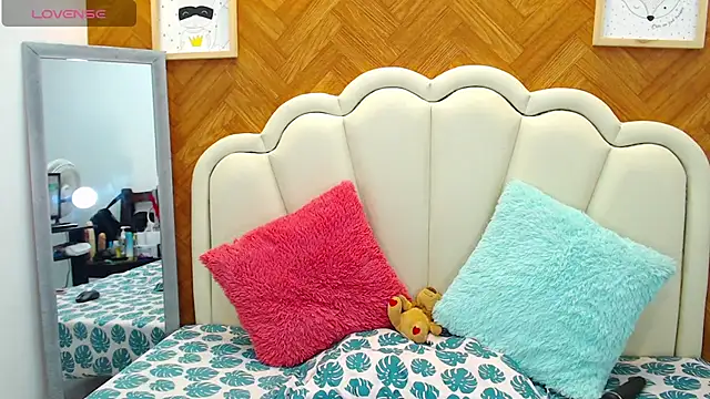 Snapshot of mariahsugarr chatting on September 19, 2025, 5:53 am mariahsugarr online show from September 19, 2025, 5:53 am