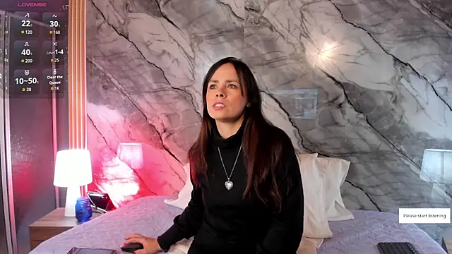 Snapshot of Astridhotman chatting on September 16, 2025, 7:37 pm Astridhotman online show from September 16, 2025, 7:37 pm