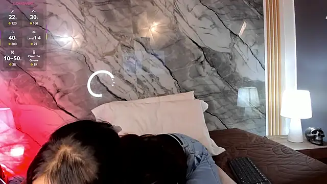 Snapshot of Astridhotman chatting on October 8, 2025, 2:04 pm Astridhotman online show from October 8, 2025, 2:04 pm