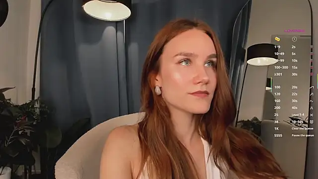 Snapshot of _Clare_Florence_ chatting on July 25, 2026, 2:03 pm Clare Florence online show from July 25, 2026, 2:03 pm