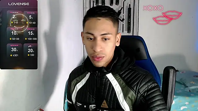 dylan apol0 online show from October 15, 2025, 3:28 am