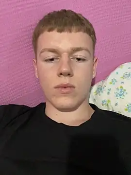 Snapshot of bob_marlu chatting on September 15, 2025, 4:40 pm bob marlu online show from September 15, 2025, 4:40 pm