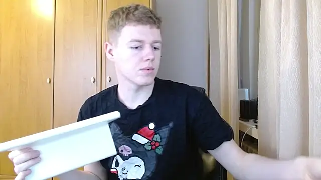 Snapshot of bob_marlu chatting on February 22, 2026, 2:59 pm bob marlu online show from February 22, 2026, 2:59 pm