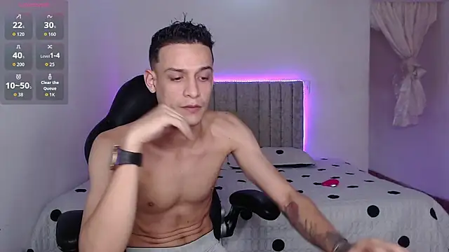 Ethanho0t online show from May 19, 2026, 8:26 pm