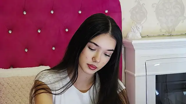 AlexisDevine online show from November 2, 2025, 5:21 am