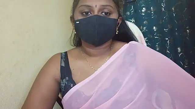 Pavani-Sexy online show from June 3, 2026, 5:51 pm