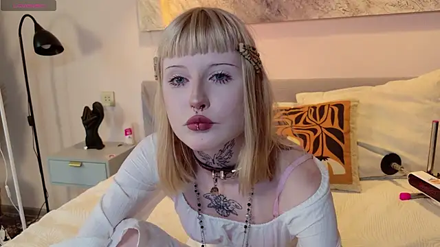 MilkMeSoftly online show from June 11, 2026, 8:56 am