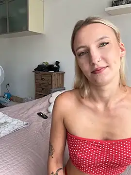 NattieBoo online show from June 7, 2026, 1:48 pm