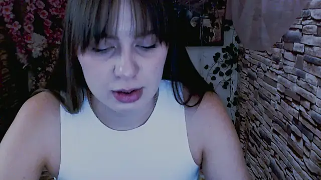 Snapshot of Amanda_Bright_ chatting on September 15, 2025, 7:08 am Amanda Bright  online show from September 15, 2025, 7:08 am