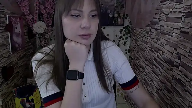 Snapshot of Amanda_Bright_ chatting on October 23, 2025, 6:45 am Amanda Bright  online show from October 23, 2025, 6:45 am