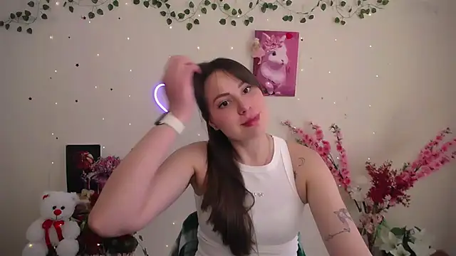 Amanda Bright  online show from May 7, 2026, 10:42 am