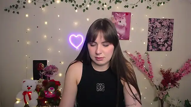 Amanda Bright  online show from May 10, 2026, 8:52 am