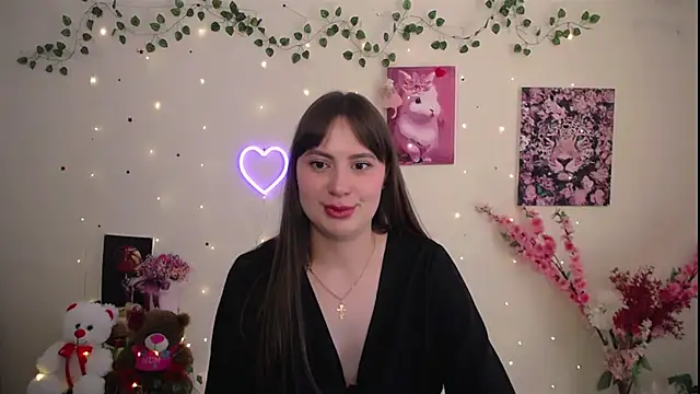 Amanda Bright  online show from June 12, 2026, 9:52 am