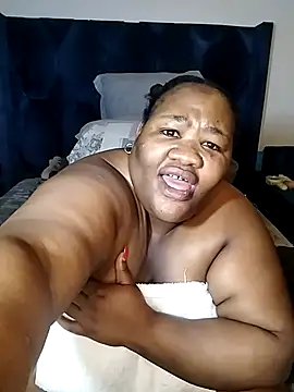 Snapshot of SeductionBoobs chatting on April 29, 2026, 8:04 pm SeductionBoobs online show from April 29, 2026, 8:04 pm