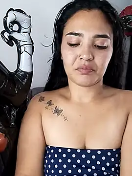 Snapshot of meli__brown chatting on October 27, 2025, 12:15 am meli  brown online show from October 27, 2025, 12:15 am