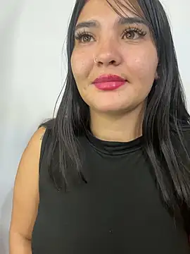 Snapshot of meli__brown chatting on April 27, 2026, 8:34 am meli brown online show from April 27, 2026, 8:34 am