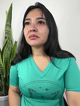Snapshot of meli__brown chatting on May 11, 2026, 10:07 pm meli brown online show from May 11, 2026, 10:07 pm