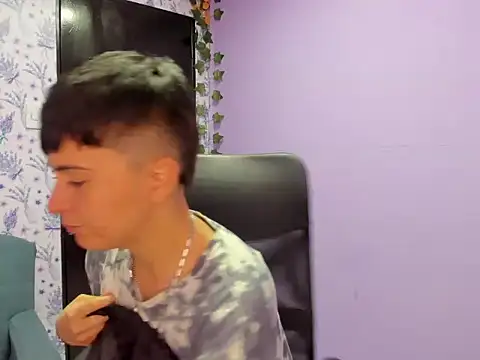  Hannah Hot online show from September 24, 2025, 2:04 am