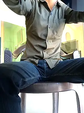 OmeningFurorji online show from March 25, 2026, 6:08 am