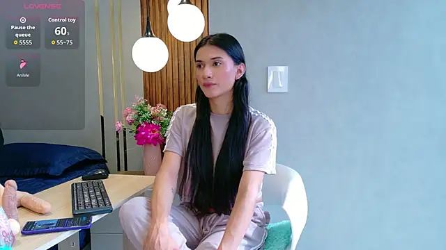 Snapshot of Sweet_Mafe chatting on February 5, 2026, 2:11 pm Sweet Mafe online show from February 5, 2026, 2:11 pm