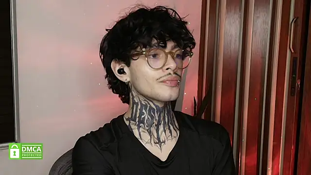 Mihail leroy online show from February 21, 2026, 2:01 am