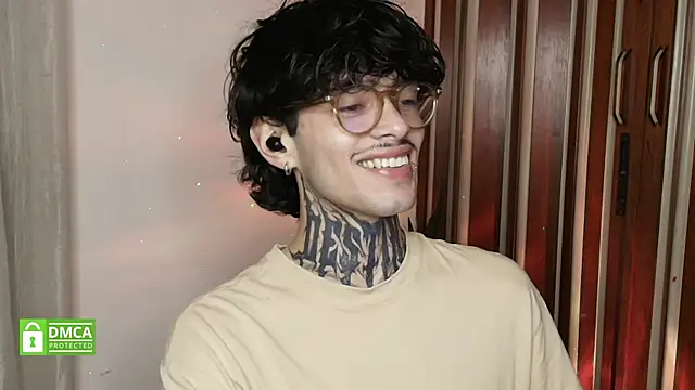 Mihail leroy online show from February 25, 2026, 12:53 am