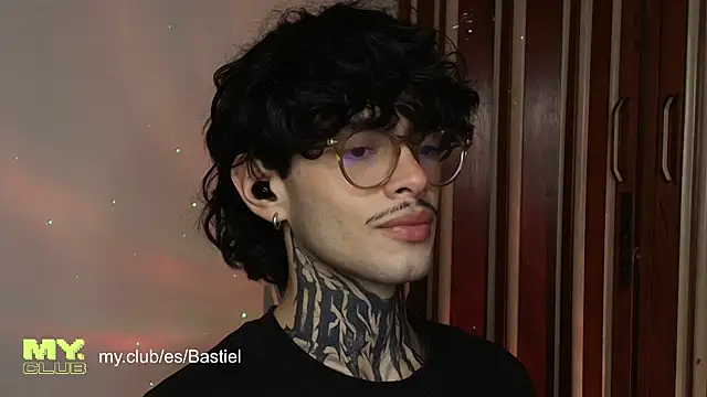 Mihail leroy online show from March 20, 2026, 2:38 am