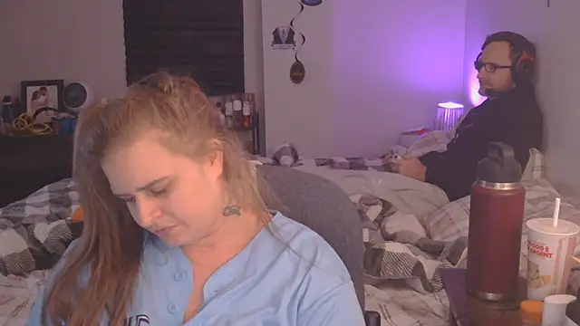 Sexyblonde12344 online show from November 1, 2025, 4:42 pm