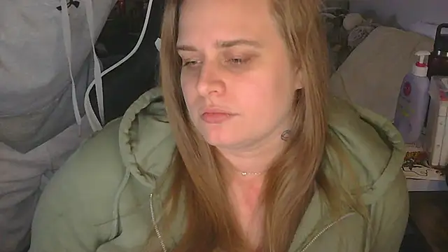 Sexyblonde12344 online show from February 6, 2026, 9:18 pm