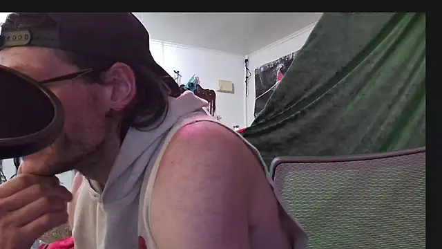 Snapshot of MasterDaddyCool chatting on October 25, 2025, 6:10 am MasterDaddyCool online show from October 25, 2025, 6:10 am