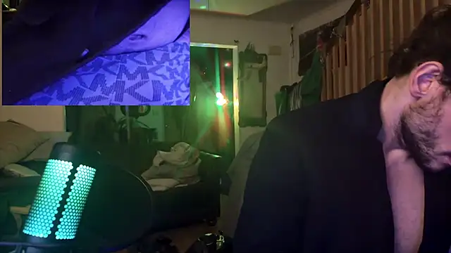 MasterDaddyCool online show from November 14, 2025, 1:59 am