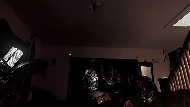 MasterDaddyCool online show from February 1, 2026, 8:02 am