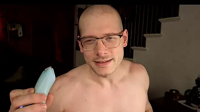 MasterDaddyCool online show from June 14, 2026, 2:24 am