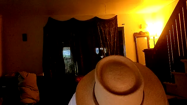 MasterDaddyCool online show from August 6, 2026, 11:39 pm
