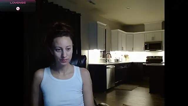 Snapshot of AnneNay chatting on March 4, 2026, 3:56 am AnneNay online show from March 4, 2026, 3:56 am